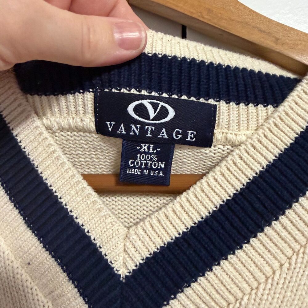 Vantage Vintage Cable Knit Sweater Mens XL Cream V Neck‎ Golf Tennis 90s - Picture 2 of 7